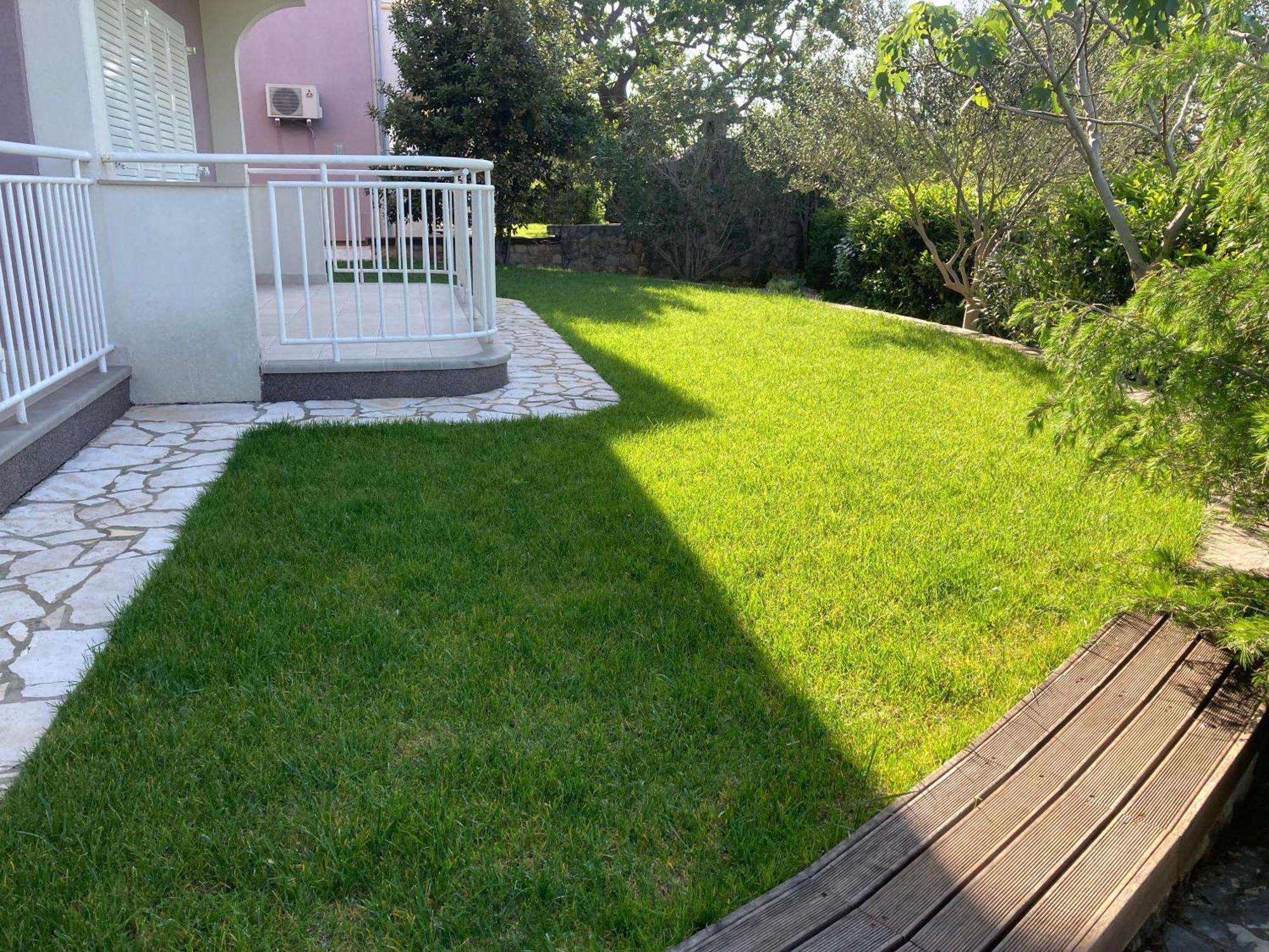 Apartmani Marija Klimno B Exterior foto
