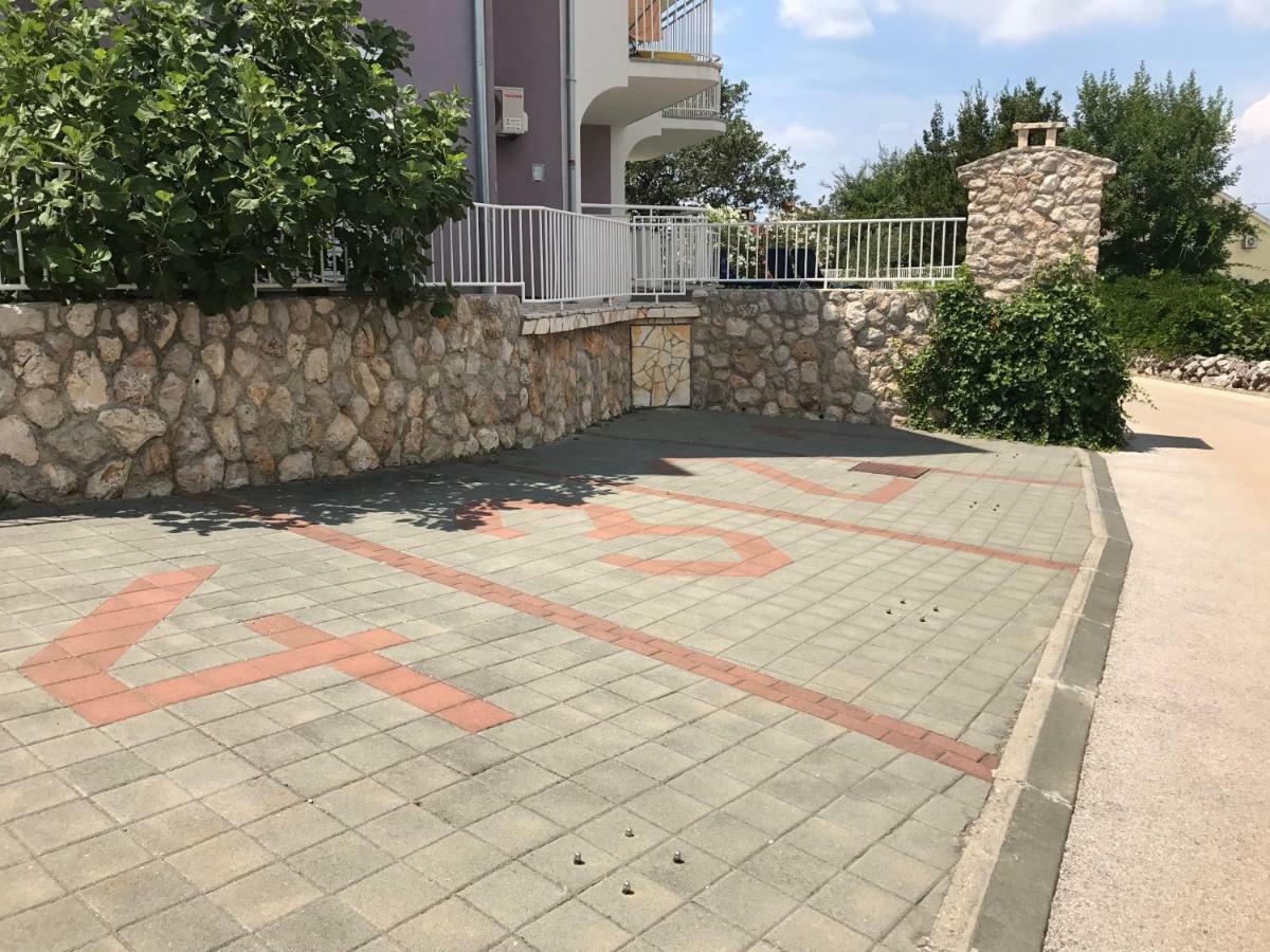 Apartmani Marija Klimno B Exterior foto
