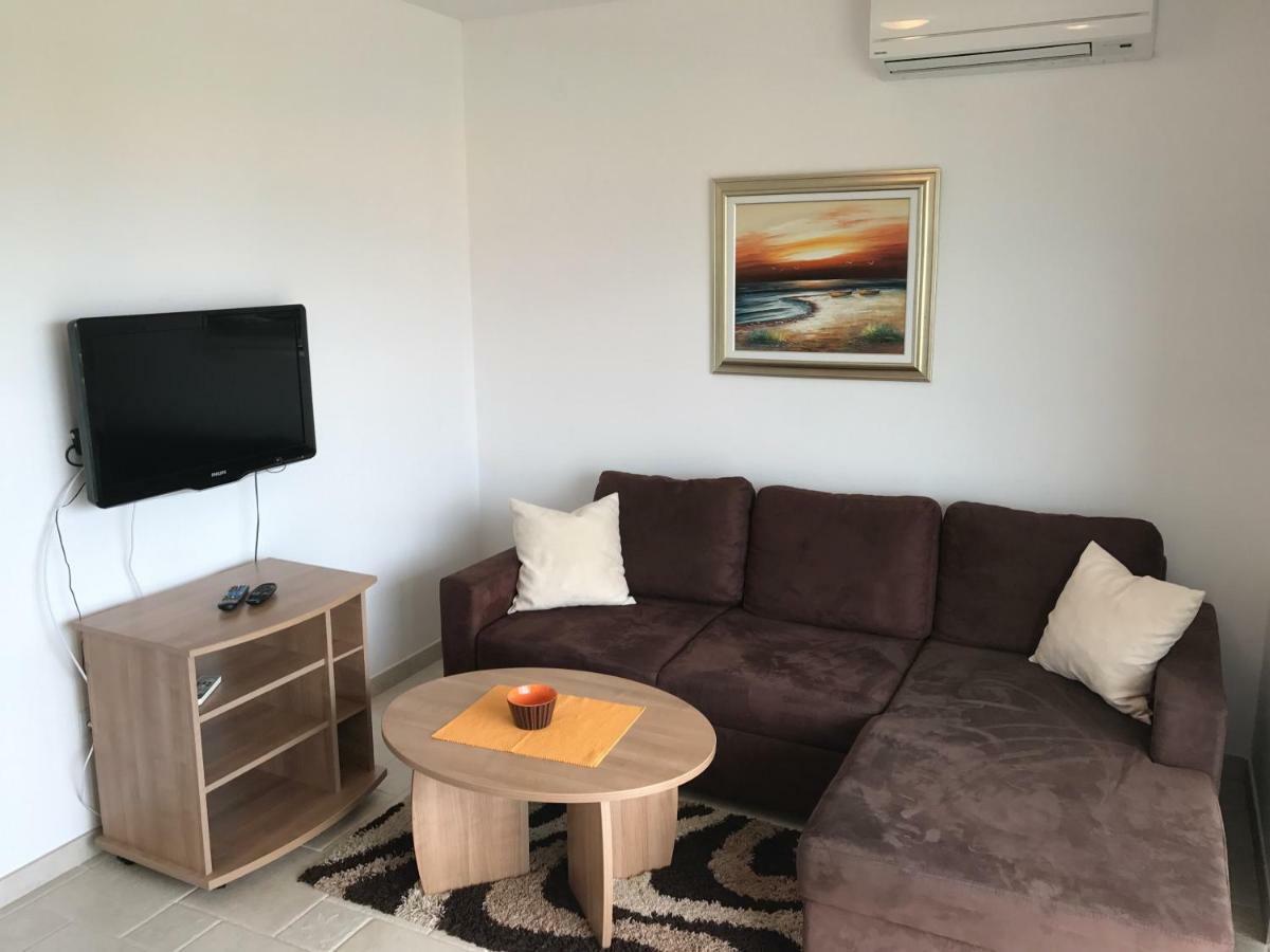 Apartmani Marija Klimno B Exterior foto
