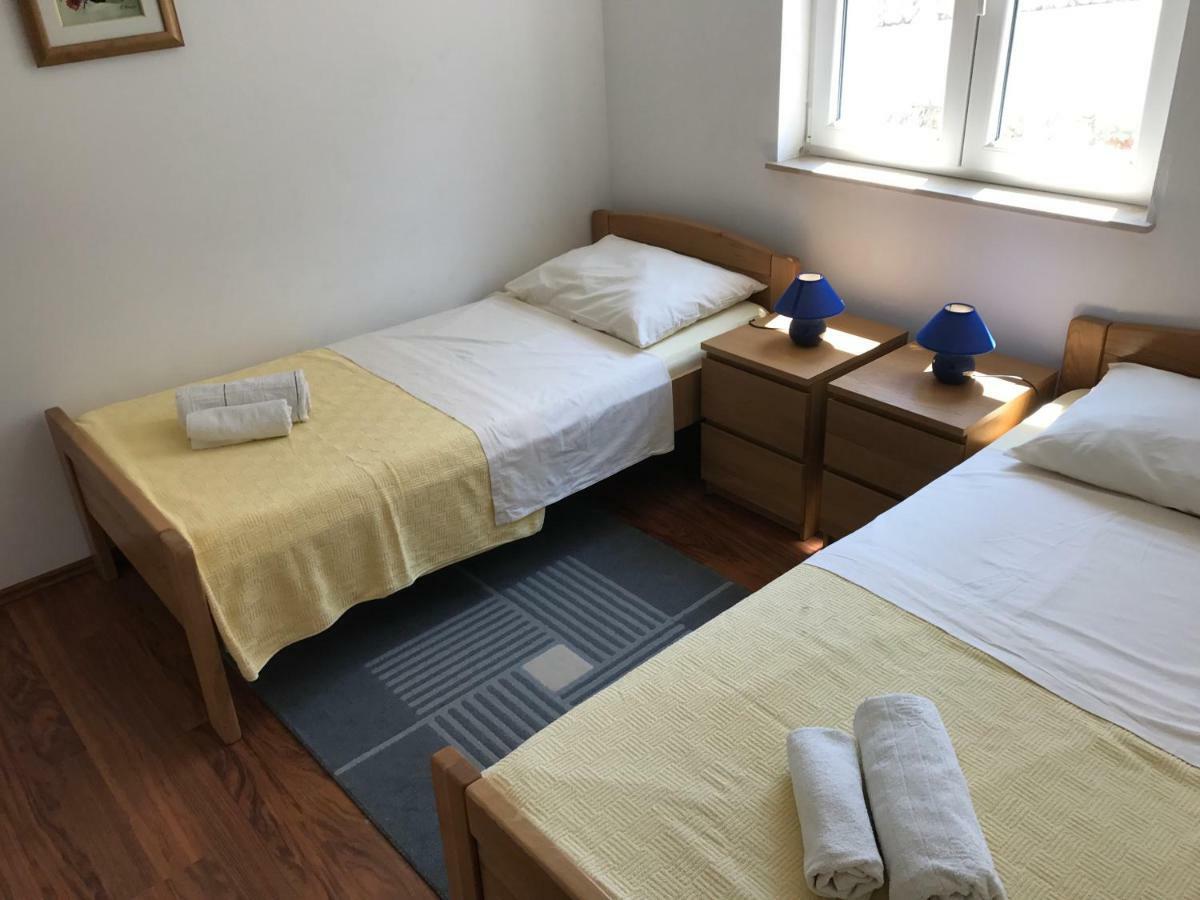 Apartmani Marija Klimno B Exterior foto